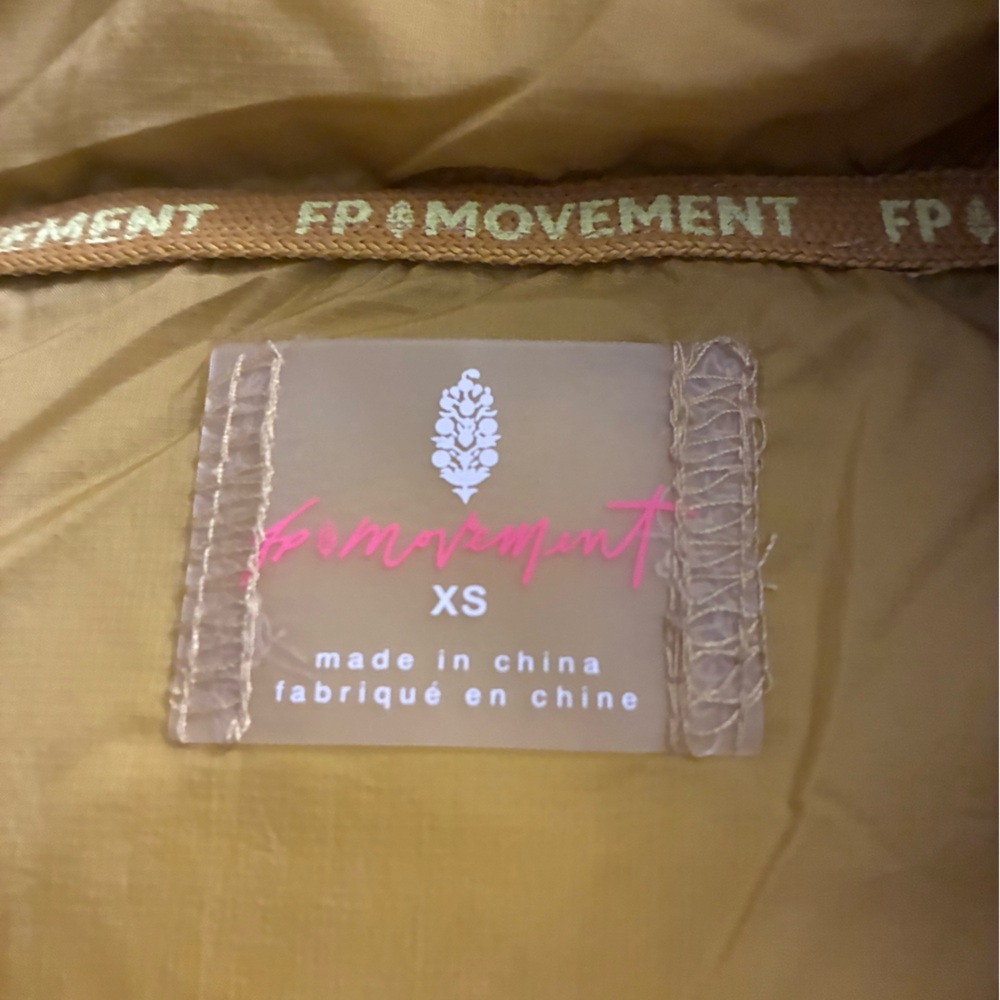 Free People Movement Yellow Puffer Vest size XS. - Picture 3 of 6